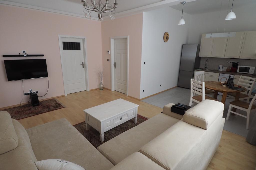 Art Nouveau Apartment Πράγα Εξωτερικό φωτογραφία